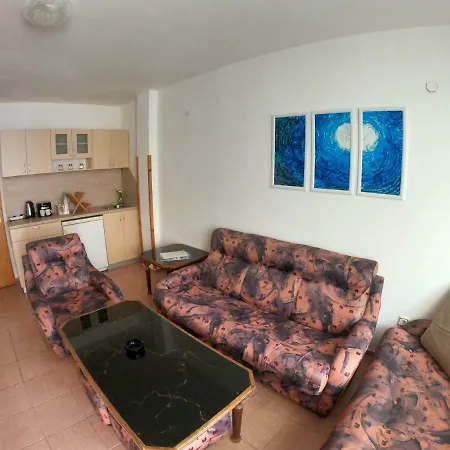 Апартаменти In St. With Terrace *