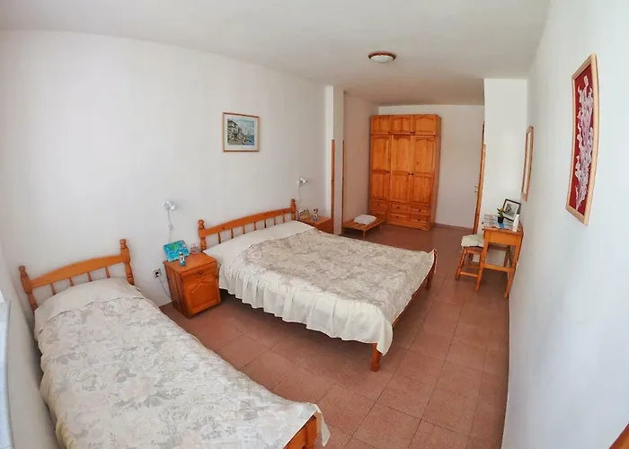 In St. With Terrace *